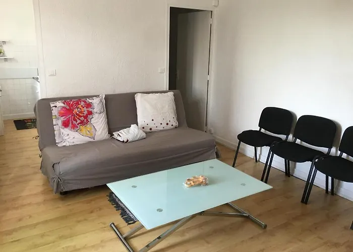 Petite Le Clan Ajaccio (Corsica)