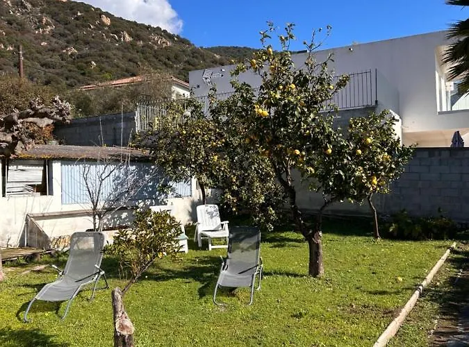 Petite Le Clan Ferienhaus